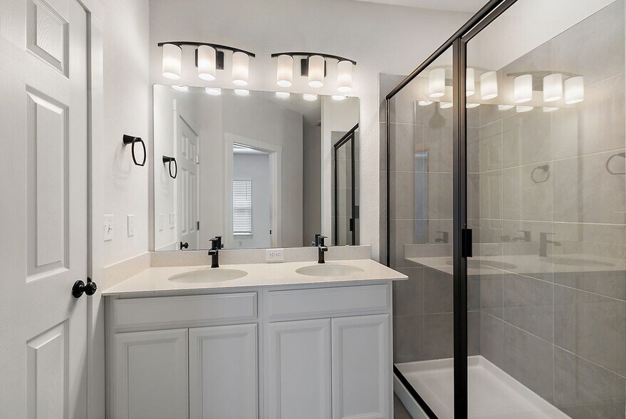Building Photo - 11113 Quasar Ct