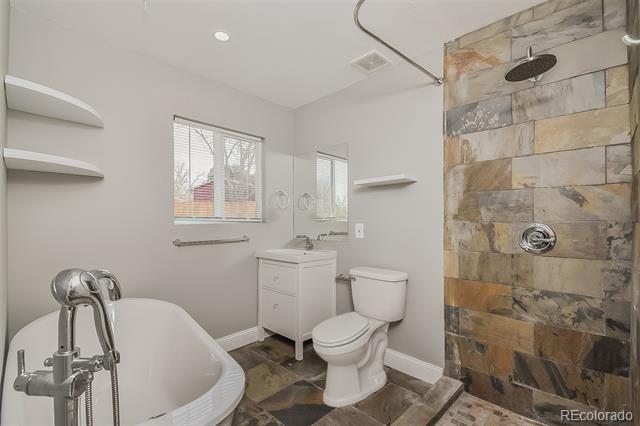 Building Photo - 35 Bella Vista Ln