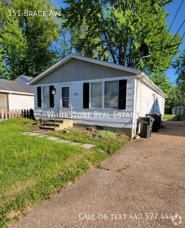Building Photo - 151 Brace Ave