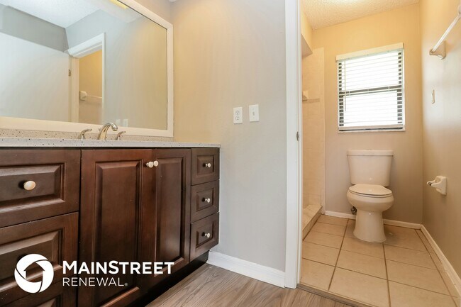 Building Photo - 12072 Eldron St