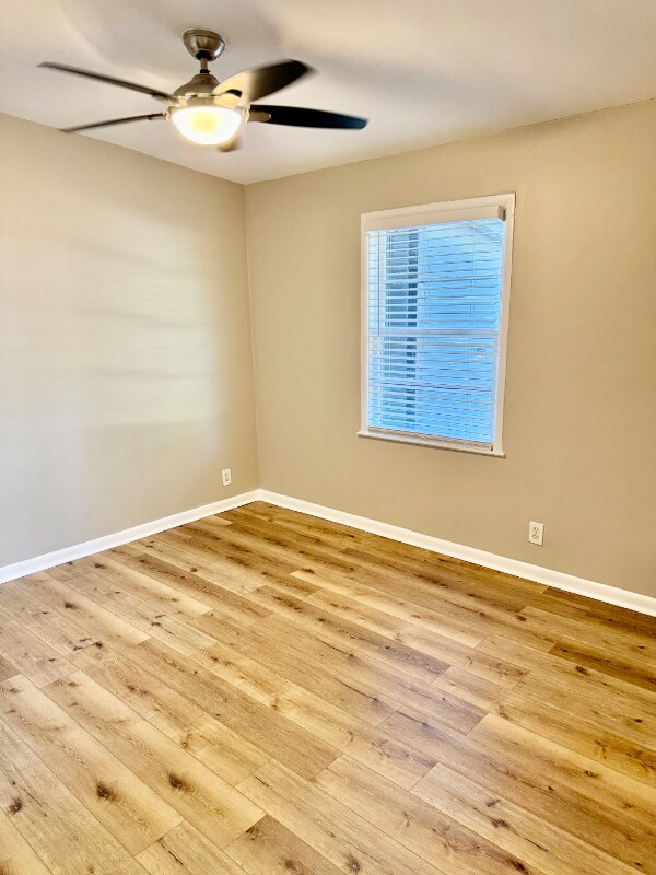 Building Photo - 2386 Elldale Ave