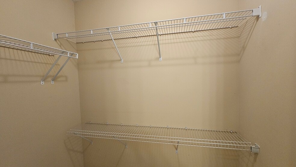 Building Photo - 203 Turkey Trot Rd