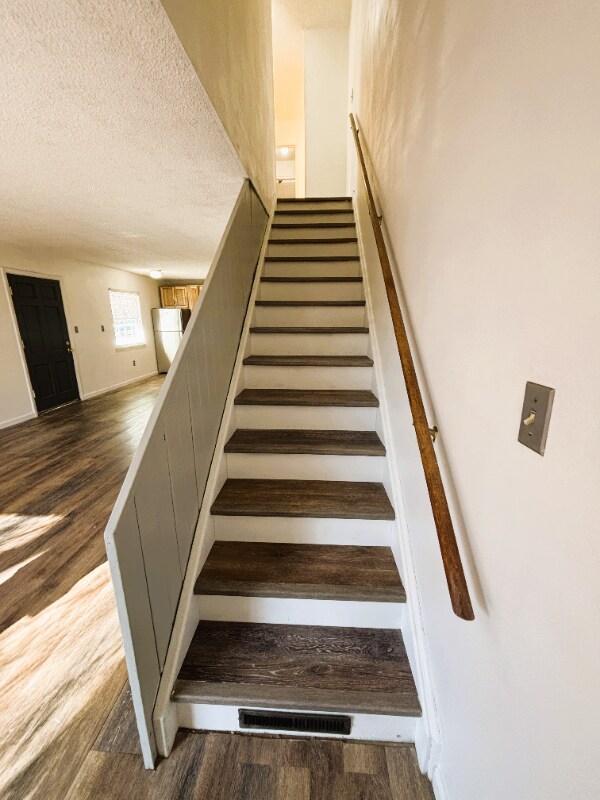 Building Photo - 3300 Madison Ave