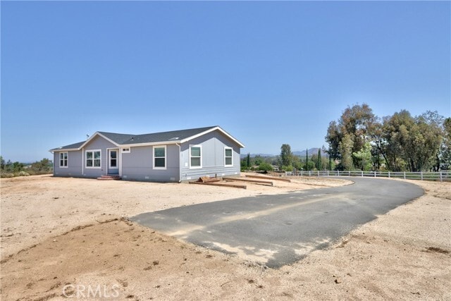 Building Photo - 35890 Meadow Ridge Rd