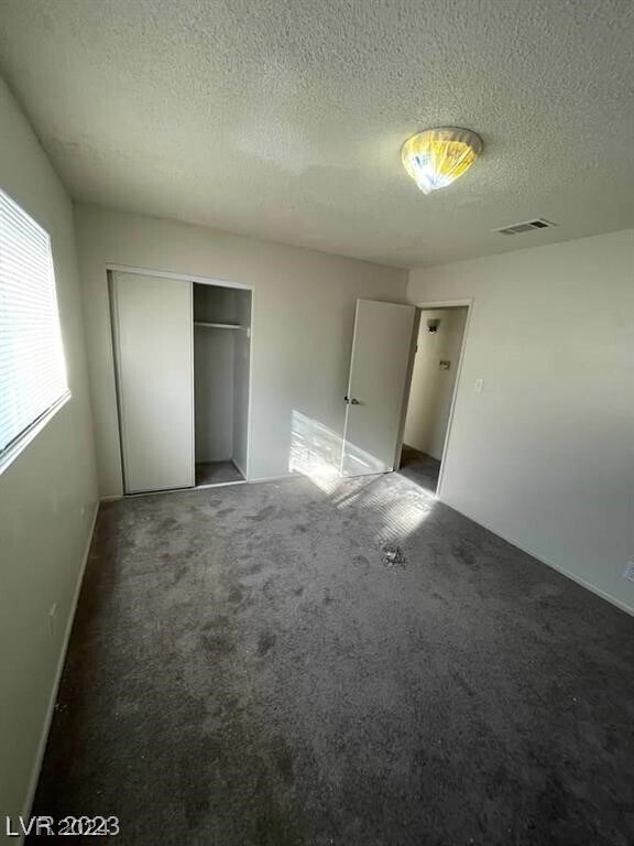 Building Photo - 3955 Ventura Way