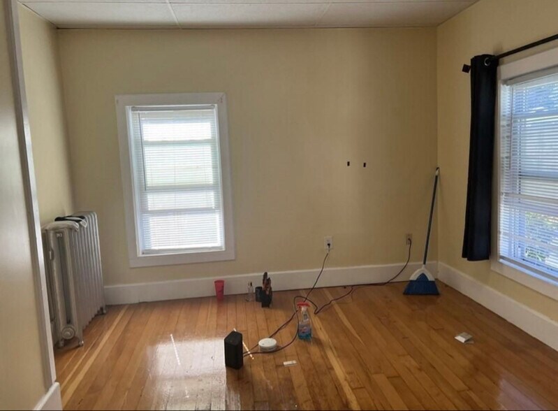 Building Photo - 51 Talcott Ave