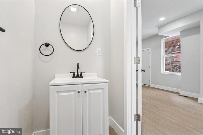 Building Photo - 5518 Chew Ave