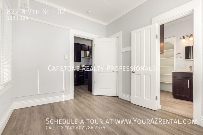Building Photo - 822 N 7th St