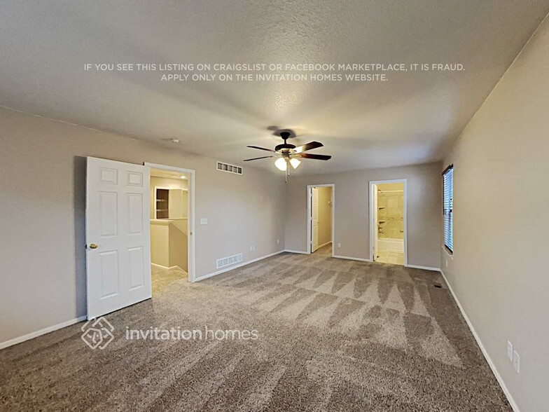 Building Photo - 229 Monares Ln