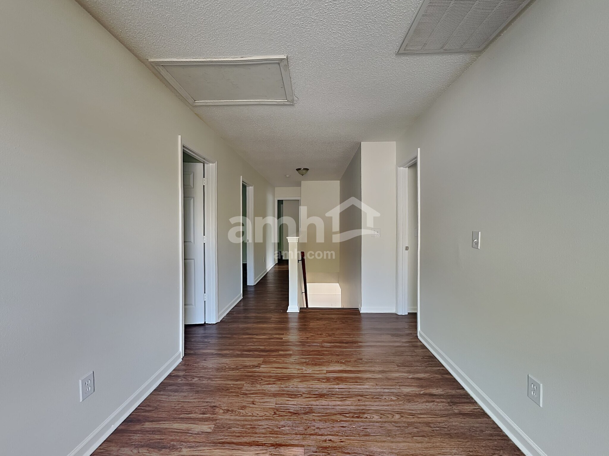 Building Photo - 6 Mystique Falls Ct