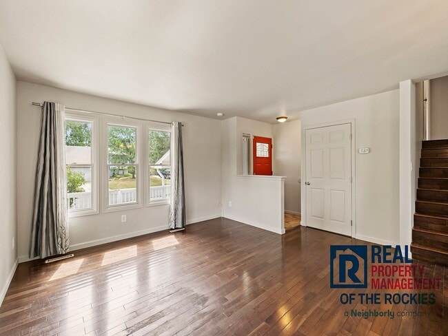 Building Photo - Beautiful 4-Bed, 3-Bath Fort Collins Home-...
