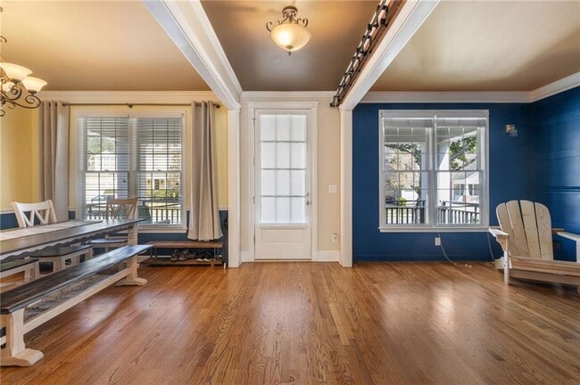 Building Photo - 1005 Regal Hills Ln