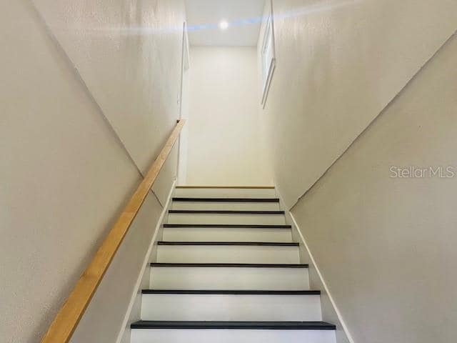 Building Photo - 135 48th Ave N