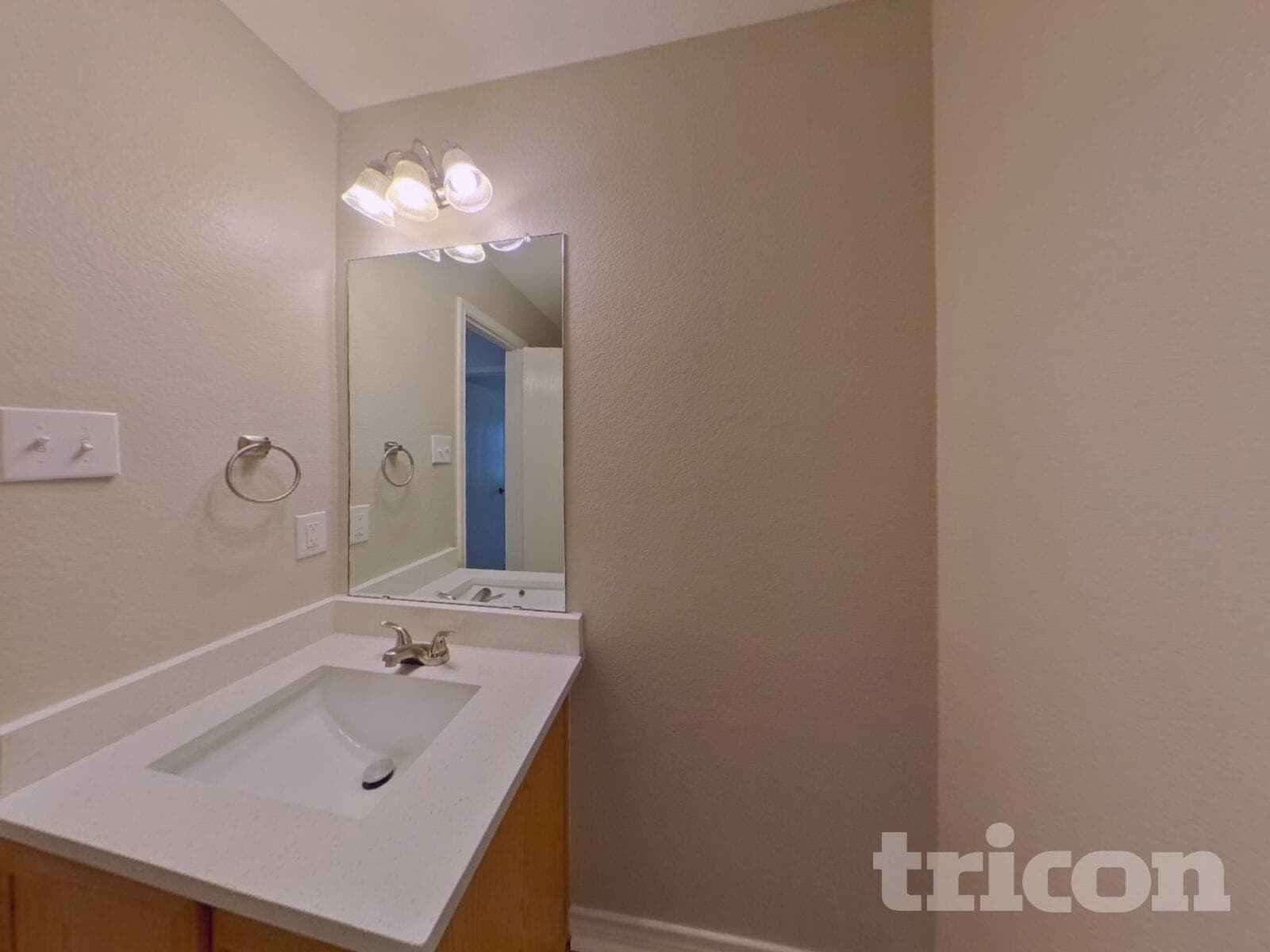 Building Photo - 125 Southwestern Dr