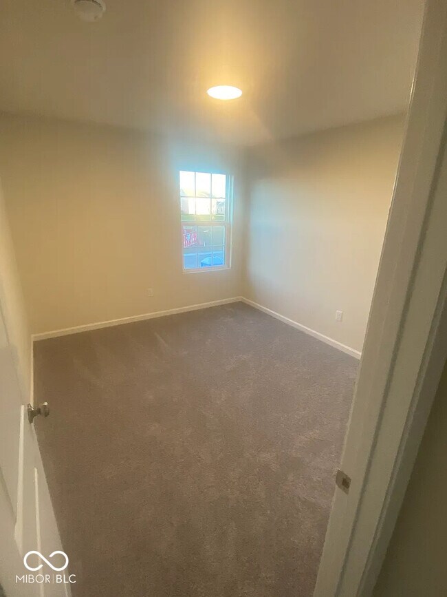 Building Photo - 3872 Riverstone Dr