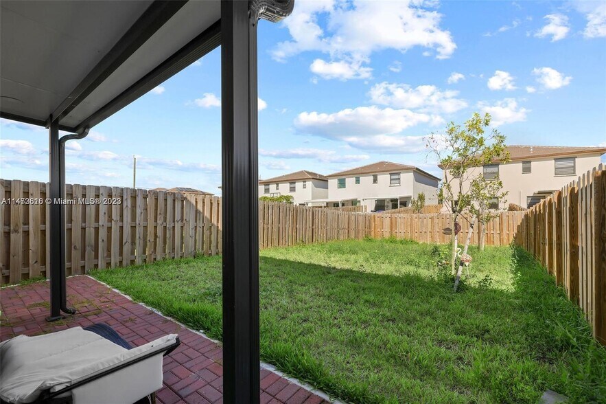 Building Photo - 25449 SW 108th Ct