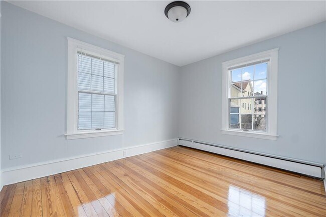 Building Photo - 254 Shawmut Ave