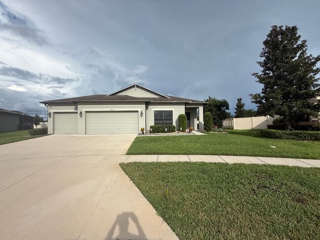 Building Photo - 18912 Diego Cir