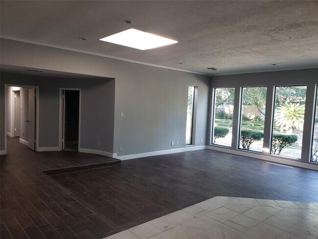 Building Photo - 10738 Villa Lea Ln