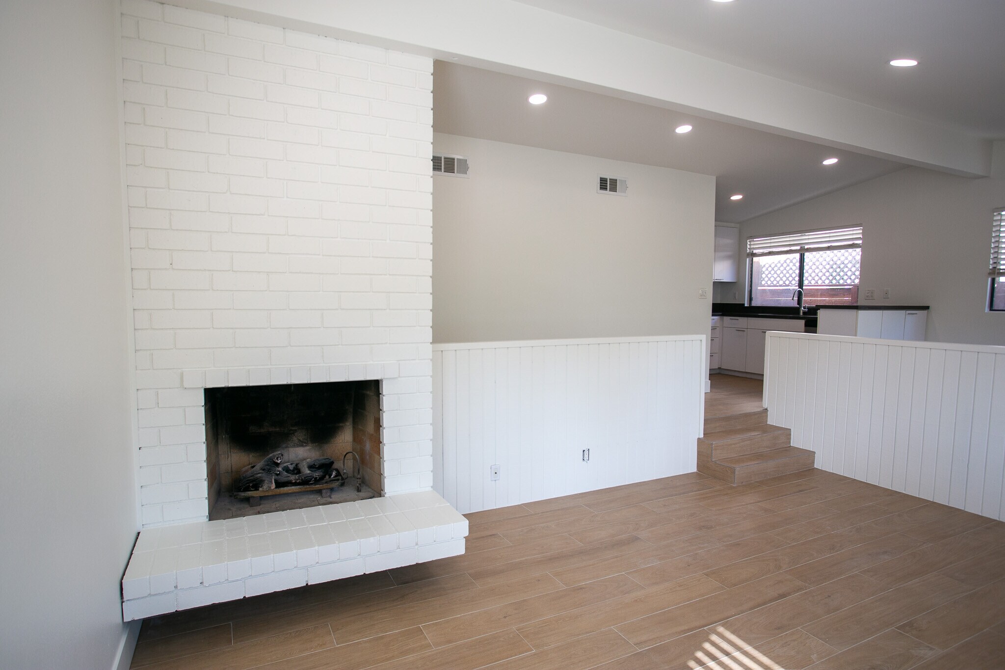 Building Photo - 26781 Avenida Las Palmas