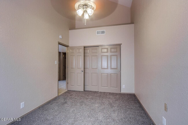 Building Photo - 4517 Loma De Cobre Dr