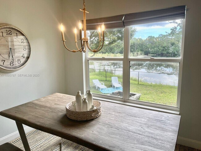 Building Photo - 4700 Regina Dr