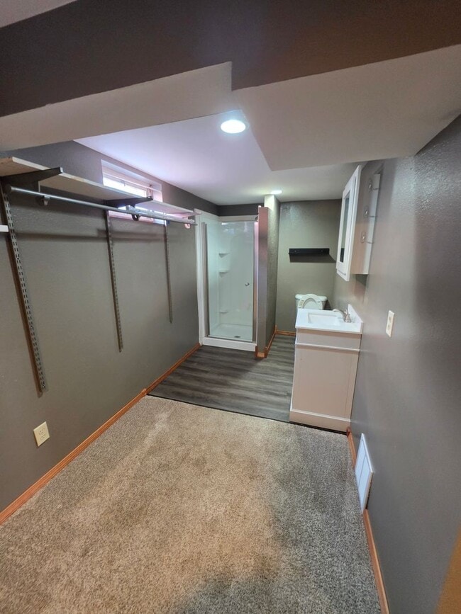 Building Photo - Centrally Located Three-Bedroom, Two-Bathroom House for Rent!