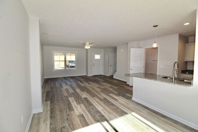 Building Photo - 3015 Locust Grv Ct