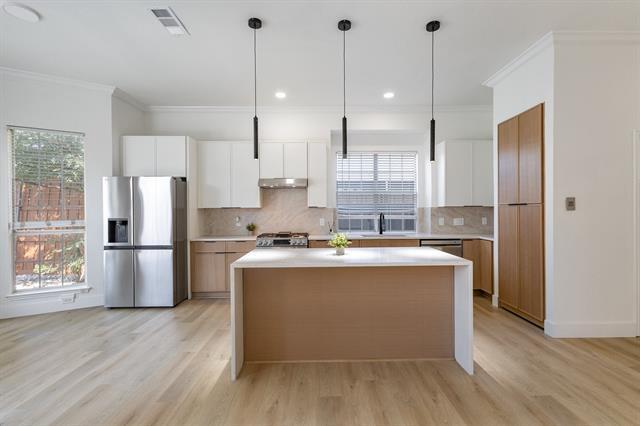 Building Photo - 2325 Flanders Ln