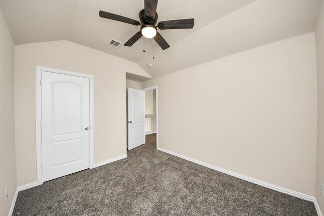 Building Photo - 32903 Silver Mdw Wy