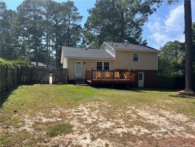 Building Photo - 1616 Morehead Ave