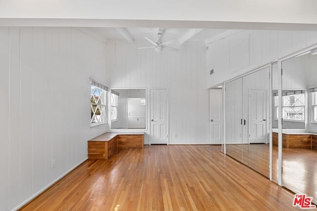 Building Photo - 112 Fleet St