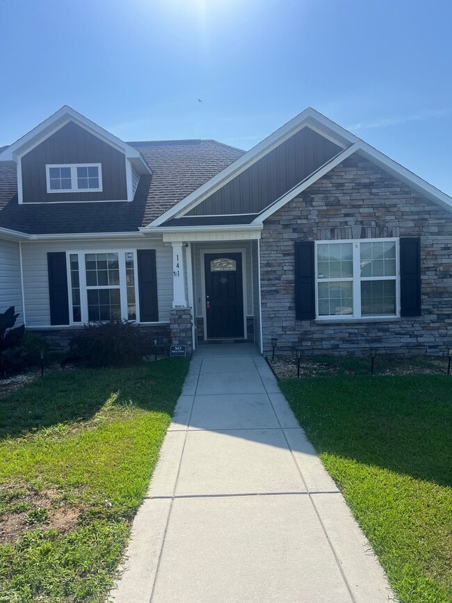 Building Photo - 141 Prelude Dr