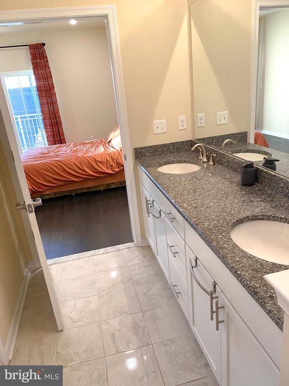 Building Photo - 5333 Palomino Ct