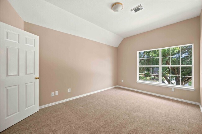 Building Photo - 14715 Golden Bough Ln