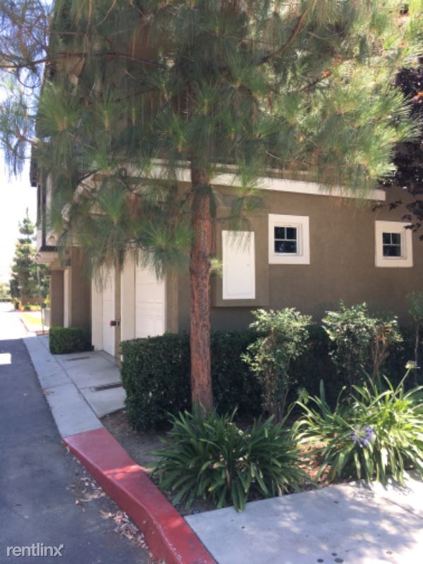Primary Photo - 2 br, 2 bath Condo - 25898 Iris Ave A Unit A