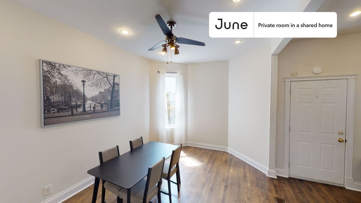 Building Photo - Room in Shared 3 bed/1.5 bath home