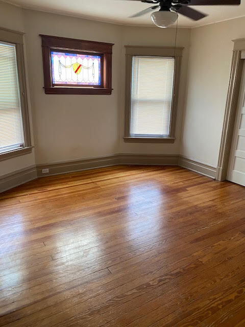 Primary Photo - 421 Baker St