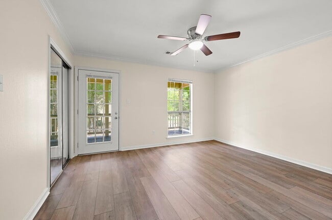 Building Photo - 5382 Rosedown Ct