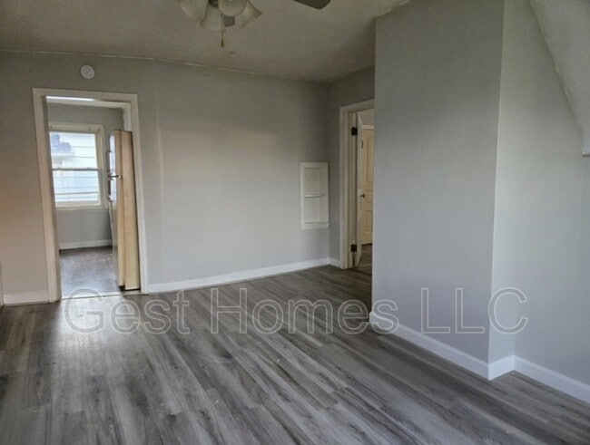 Building Photo - 2753 4th St