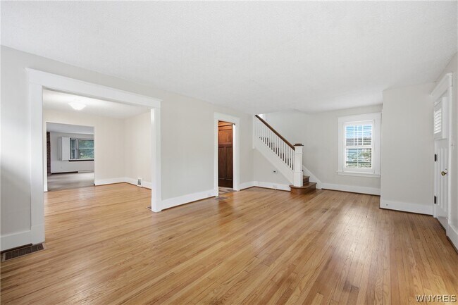 Building Photo - 259 California Dr