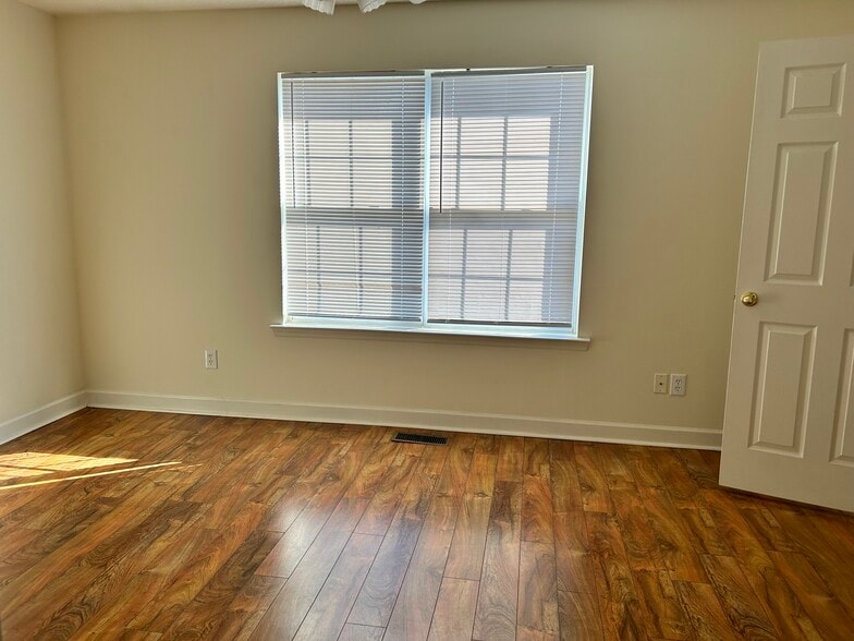 Bedroom 3 - 2702 Lantern Walk SE