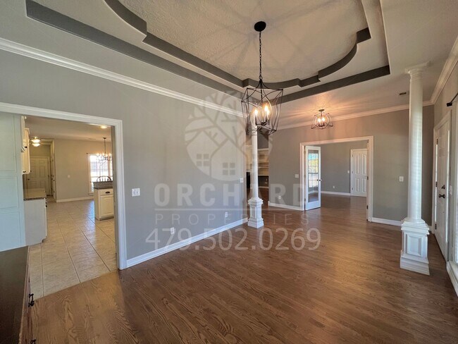 Building Photo - Single Family Home | Tontitown, AR | Stunning Home with Separate Shop
