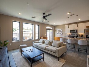 Building Photo - 6409 Berkman Dr