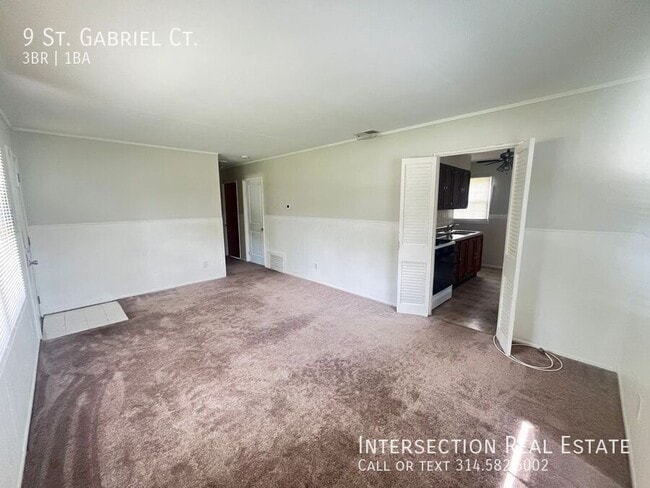 Building Photo - 9 St Gabriel Ct