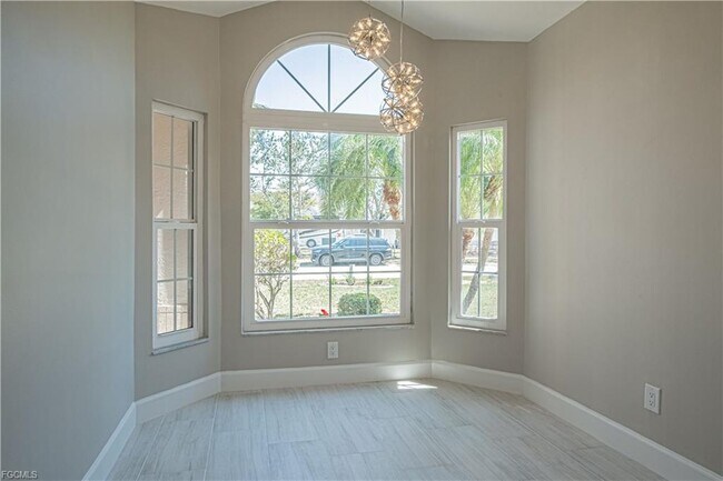 Building Photo - 16404 Kelly Woods Dr