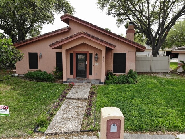 Building Photo - 3Bed/2Bath In Cimarron now Available!
