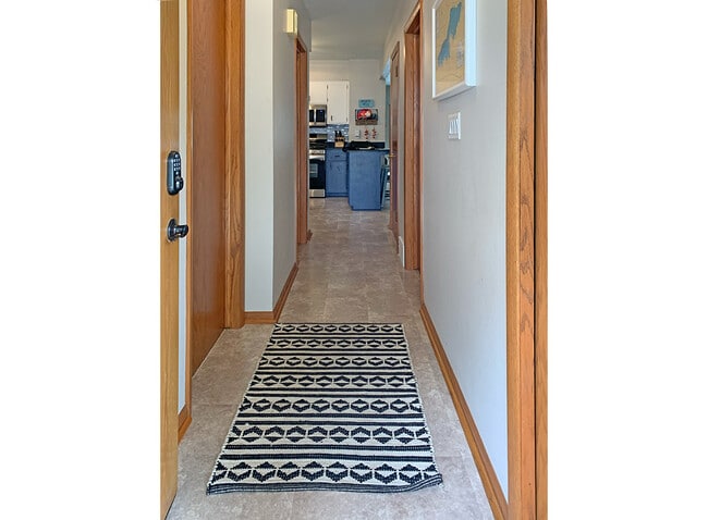 Building Photo - 26855 Kopmeier Dr