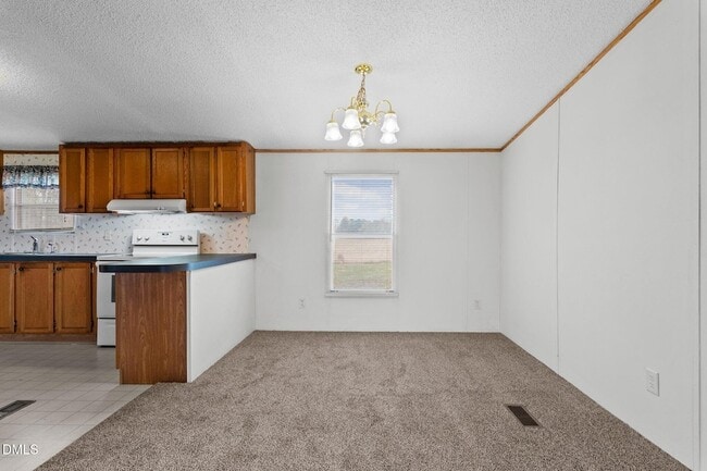 Building Photo - 1385 Live Oak Rd