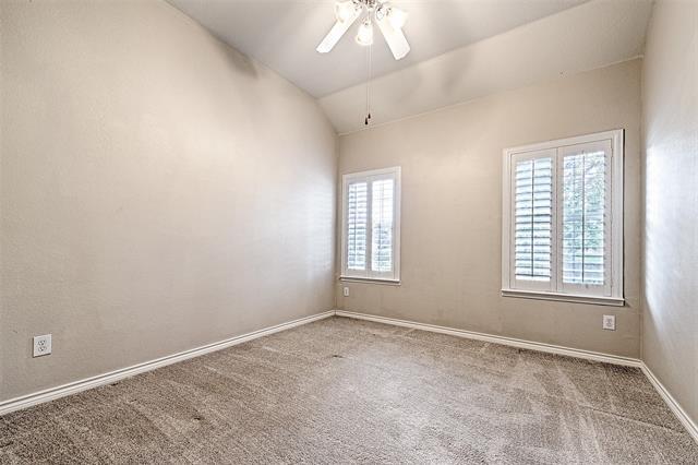 Building Photo - 9378 Park Garden Dr
